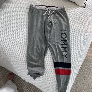 Tommy Hilfiger Sweats